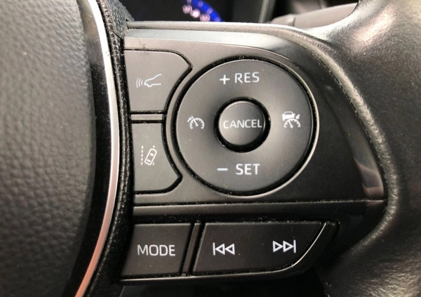 Toyota Corolla cena 85900 przebieg: 113478, rok produkcji 2019 z Hel małe 497